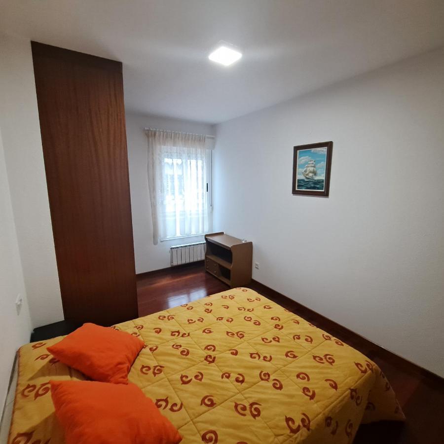 Apartamento Con Vistas, Amplio Y Luminoso Monforte De Lemos Buitenkant foto